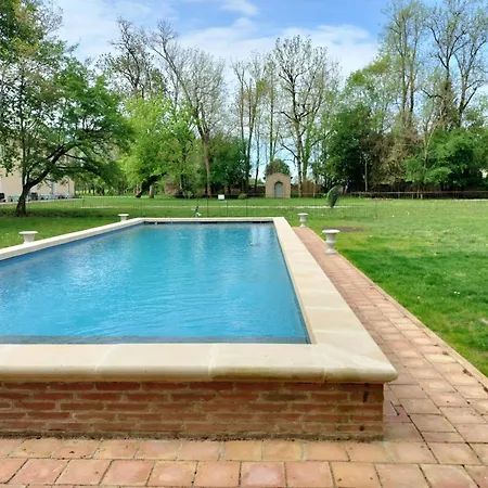 De L'abbe 8 A 10 Personnes